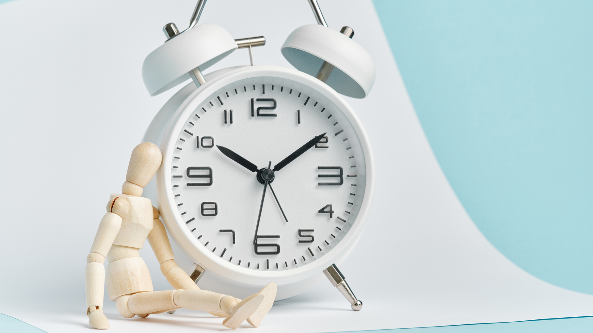 It’s not too late to make an IRA and/or SEP contribution or undo a Roth IRA conversion for 2011.