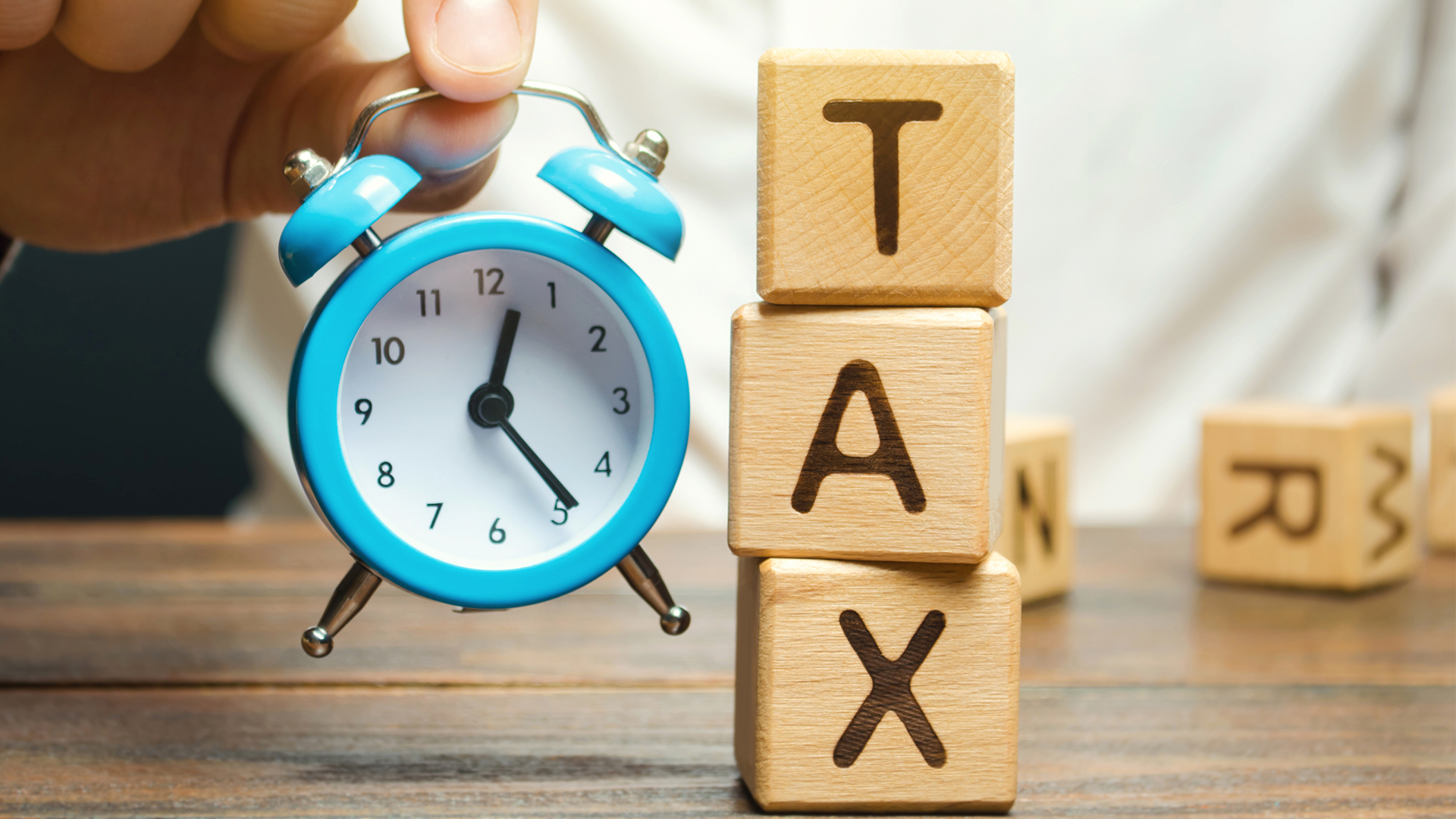 Year-End Tax Planning Moves for Businesses